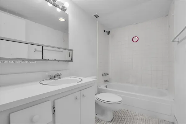 $275,000 | 9001 Southwest 77th Avenue, Unit C402, Miami, FL 33156