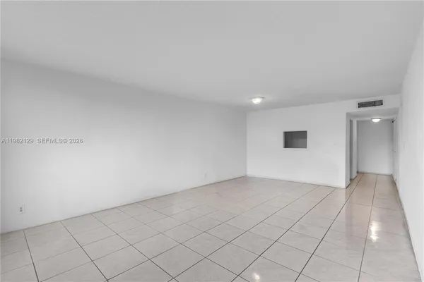 $275,000 | 9001 Southwest 77th Avenue, Unit C402, Miami, FL 33156