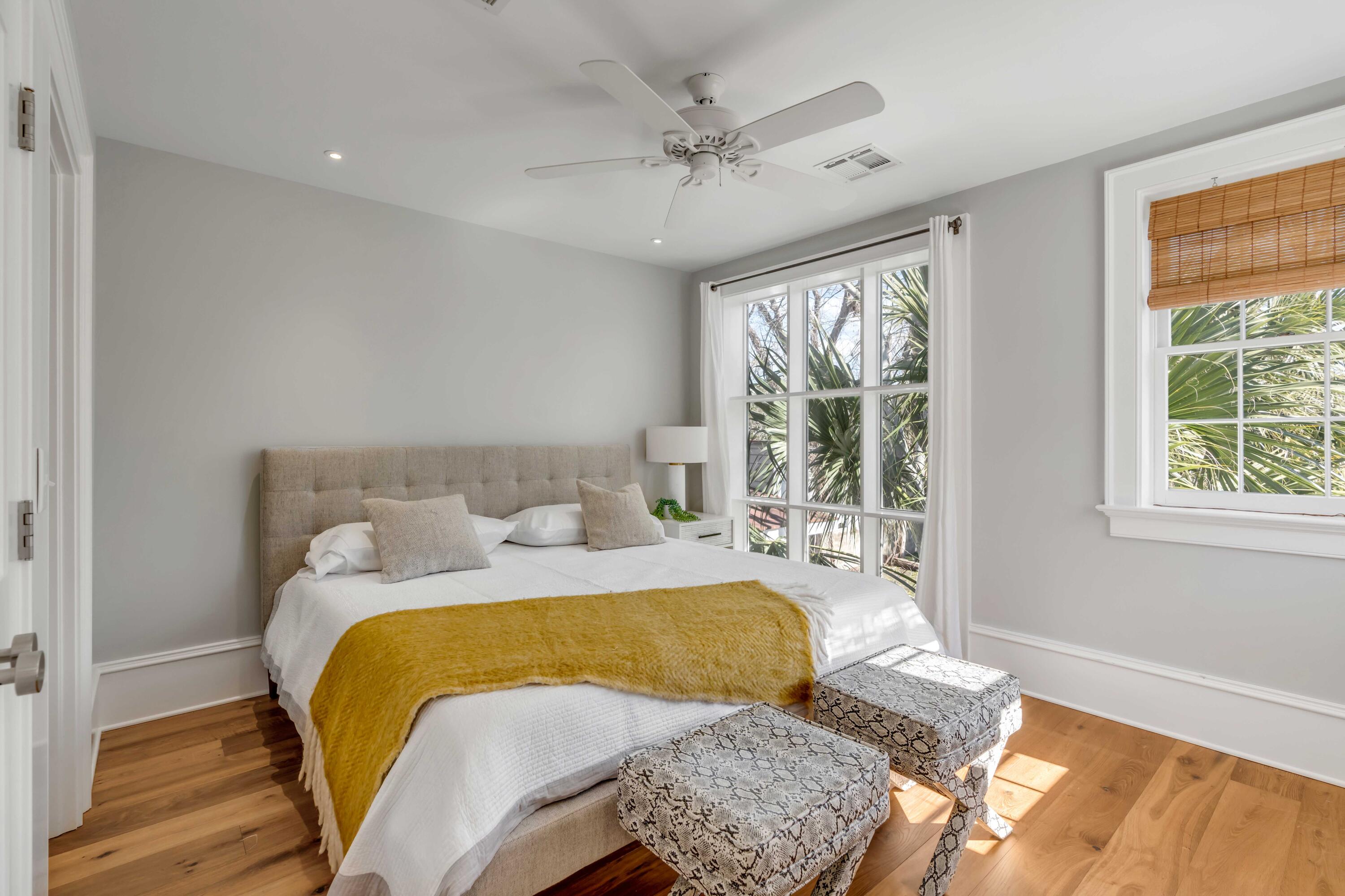 78 Smith Street Charleston, SC 29401 - Photo 12 of 29 Primary (Upstairs)