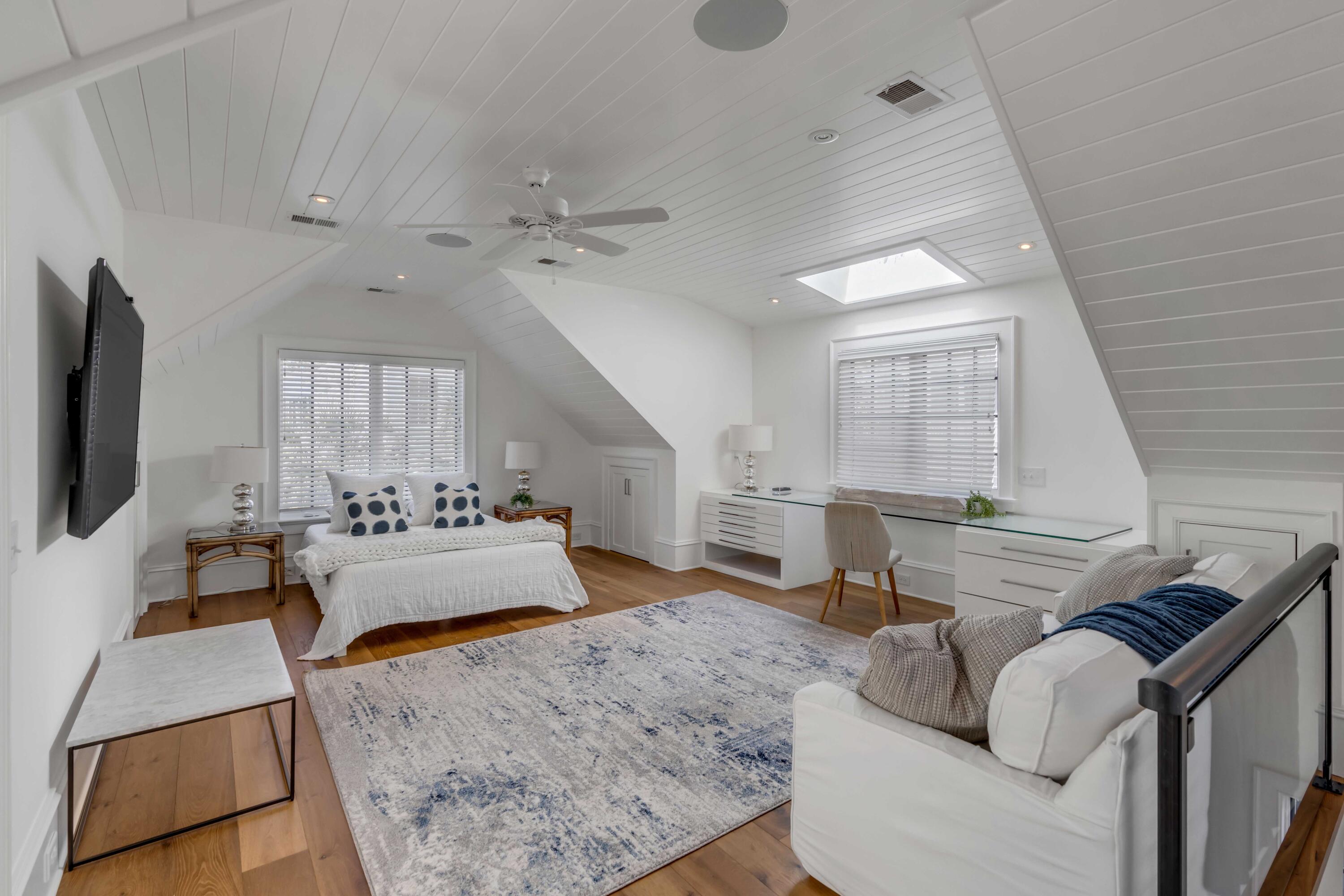 78 Smith Street Charleston, SC 29401 - Photo 19 of 29 Loft Above Detached Garage