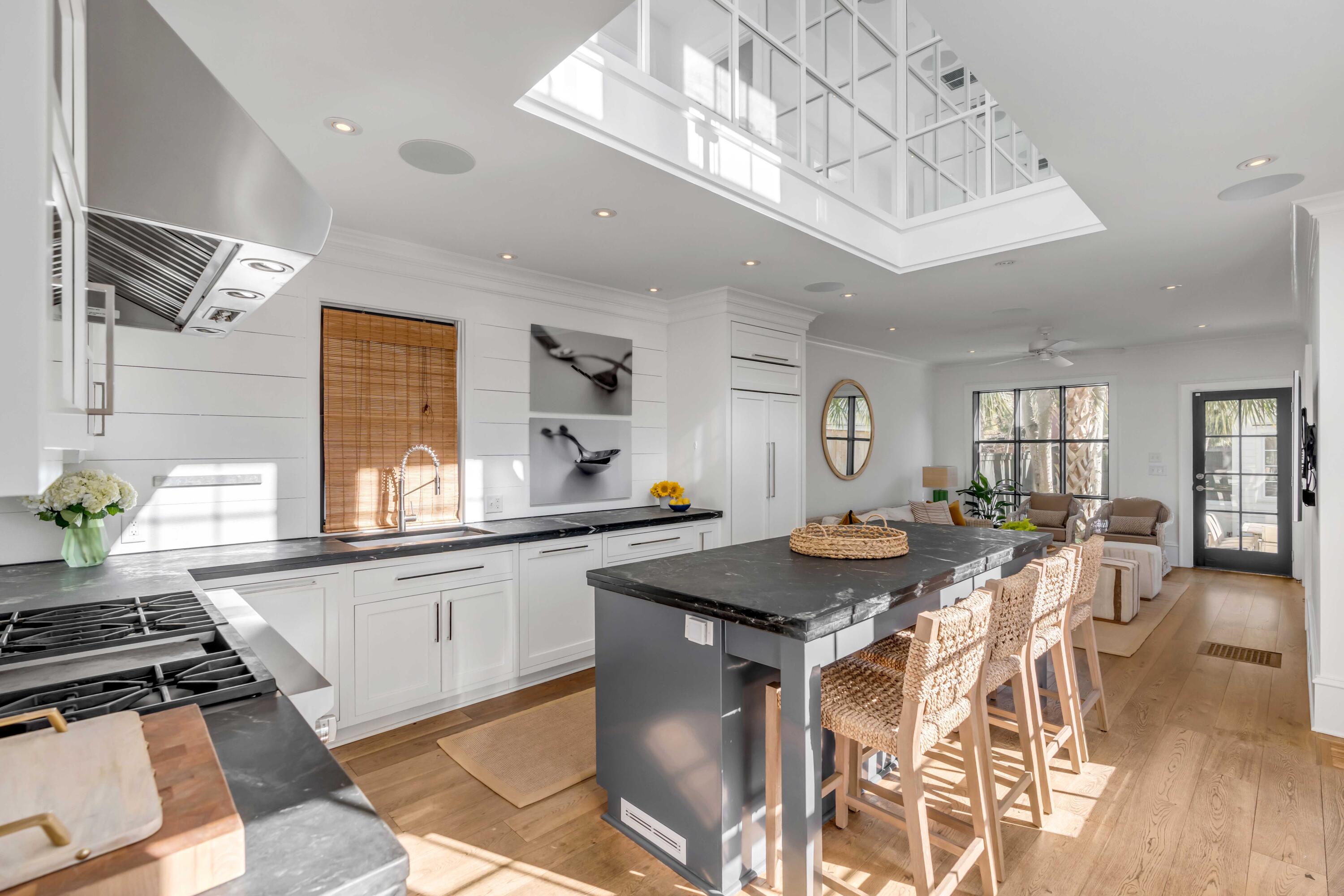 78 Smith Street Charleston, SC 29401 - Photo 3 of 29 Kitchen (Facing Rear)