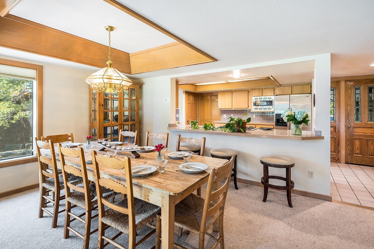 11604 Chalet Road Truckee, CA 96161 - Photo 7 of 21 Gallery Image 7