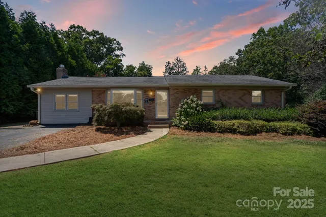 $290,000 | 305 Ridge Drive, Mount Holly, NC 28120