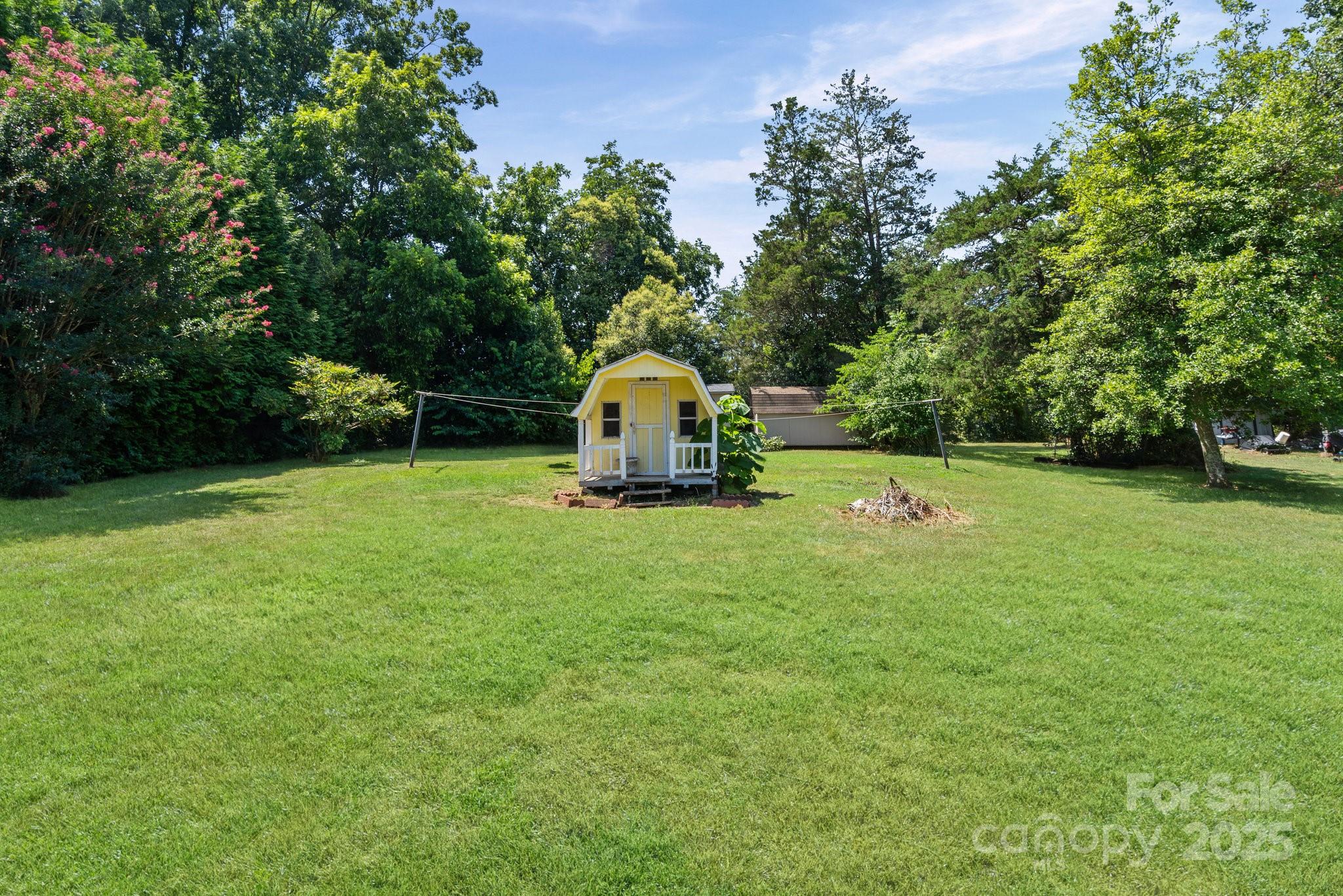 305 Ridge Drive Mount Holly, NC 28120 - Photo 31 of 35