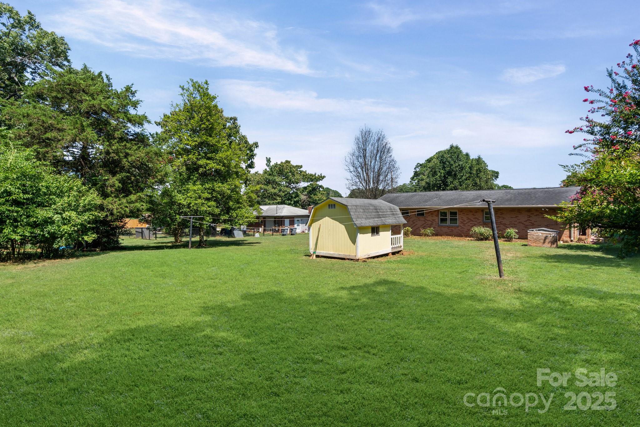 305 Ridge Drive Mount Holly, NC 28120 - Photo 32 of 35