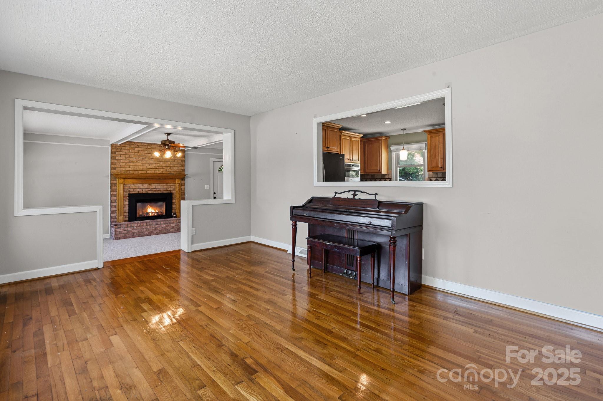 305 Ridge Drive Mount Holly, NC 28120 - Photo 5 of 35