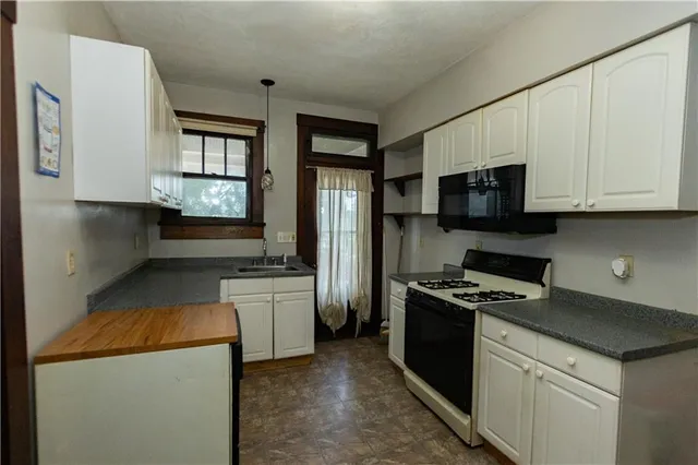 $139,900 | 403 Gilmore Avenue, Trafford, PA 15085