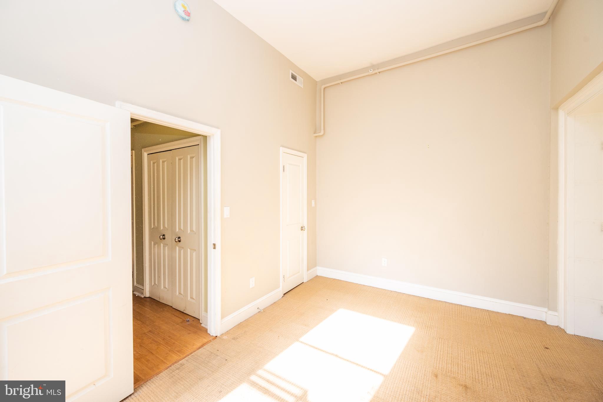 1018 North Charles Street, Unit R2 Baltimore, MD 21201 - Photo 20 of 25