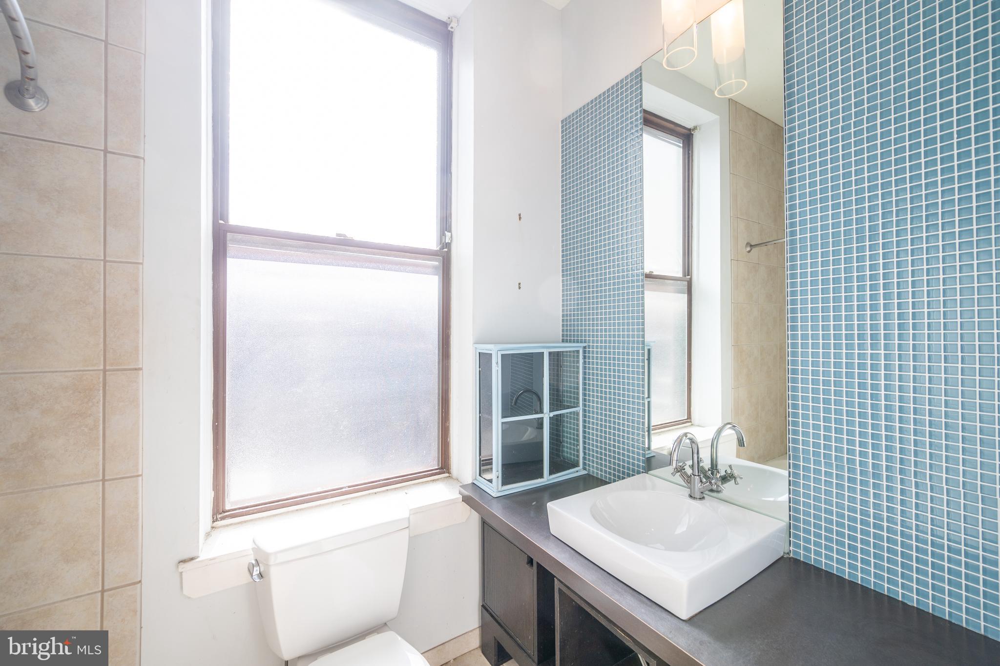 1018 North Charles Street, Unit R2 Baltimore, MD 21201 - Photo 22 of 25