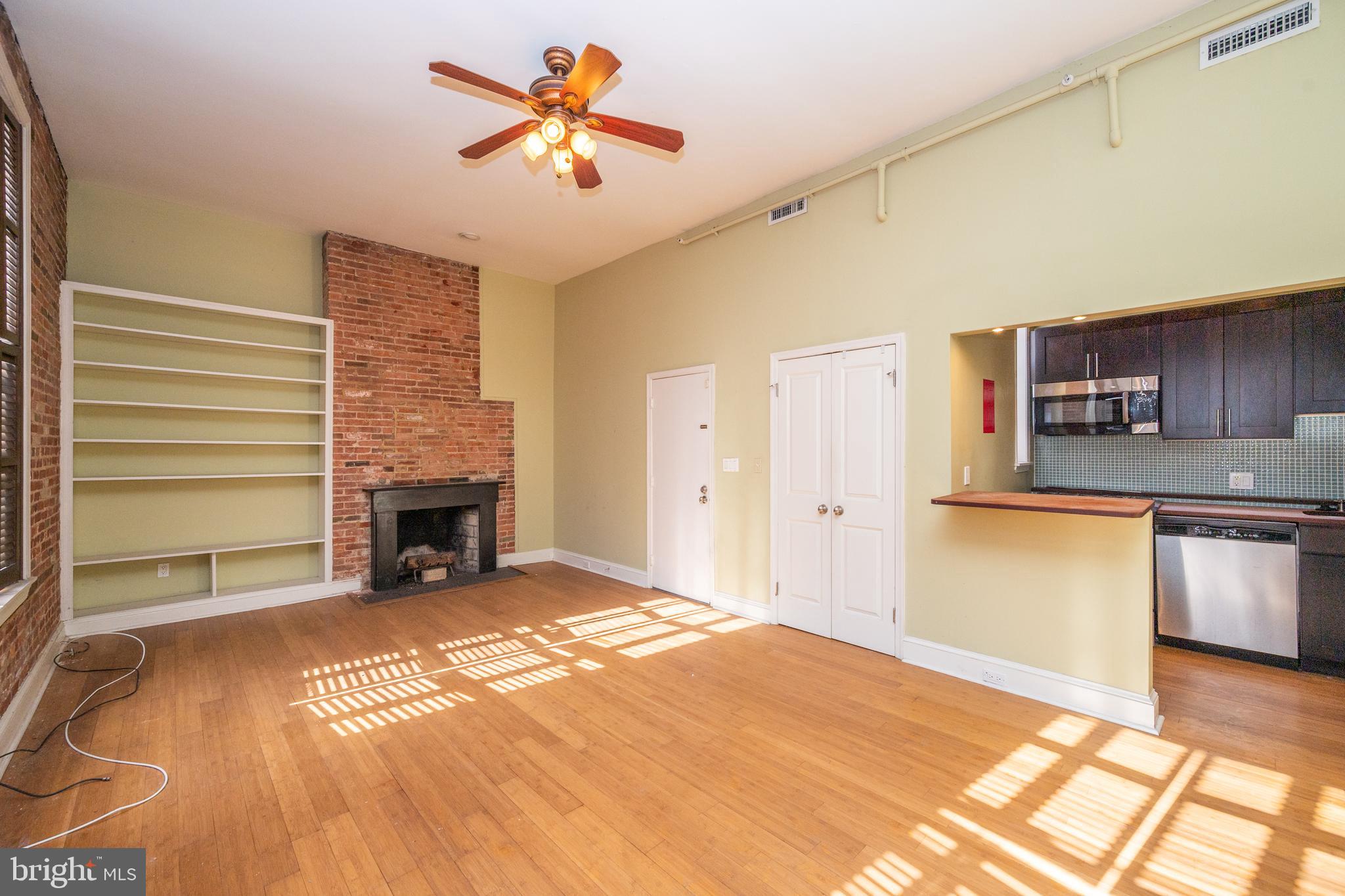 1018 North Charles Street, Unit R2 Baltimore, MD 21201 - Photo 5 of 25