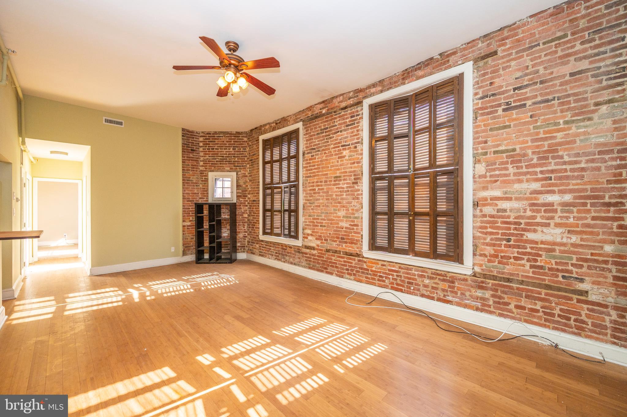 1018 North Charles Street, Unit R2 Baltimore, MD 21201 - Photo 7 of 25