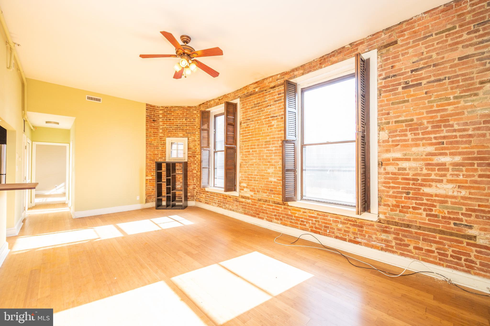1018 North Charles Street, Unit R2 Baltimore, MD 21201 - Photo 10 of 25