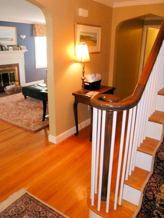 22 Hartley Road Belmont, MA 02478 - Photo 9 of 26 Gallery Image 9