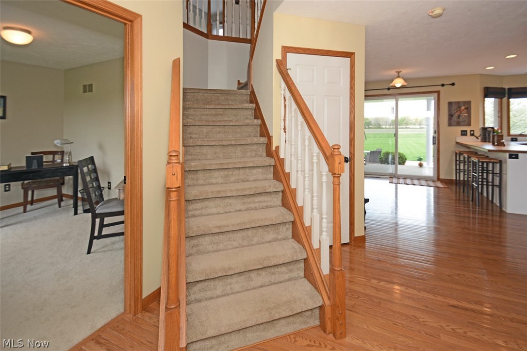 40600 Slife Road Lagrange, OH 44050 - Photo 4 of 35