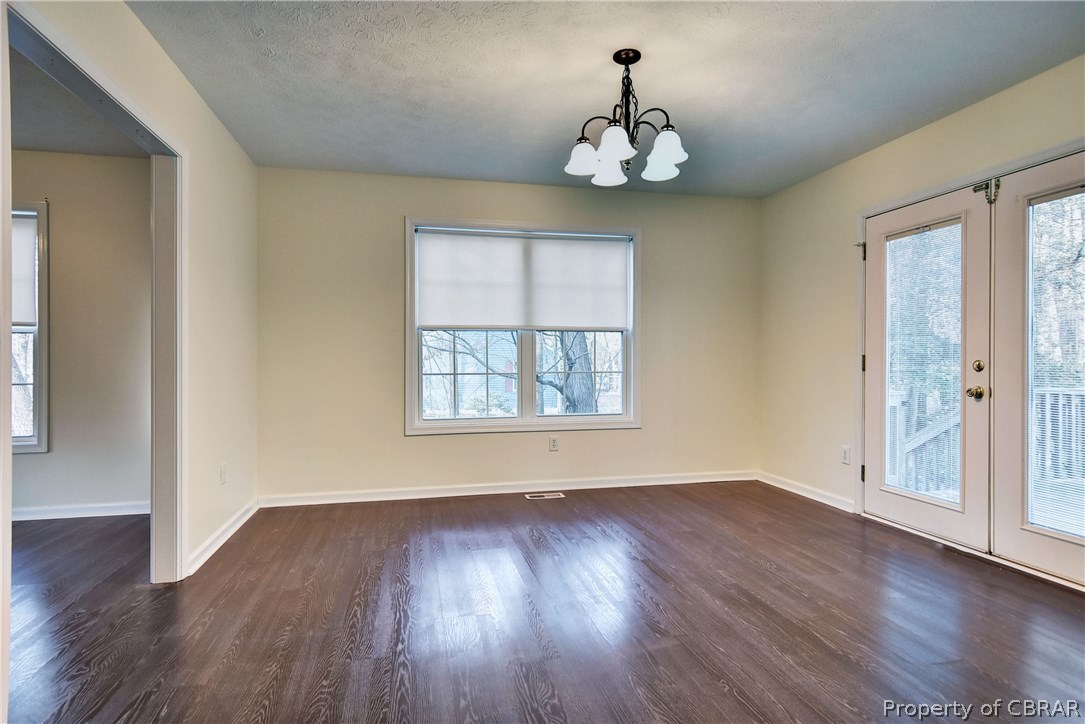 3401 Enos Road Gloucester, VA 23061 - Photo 11 of 34 Dining RM