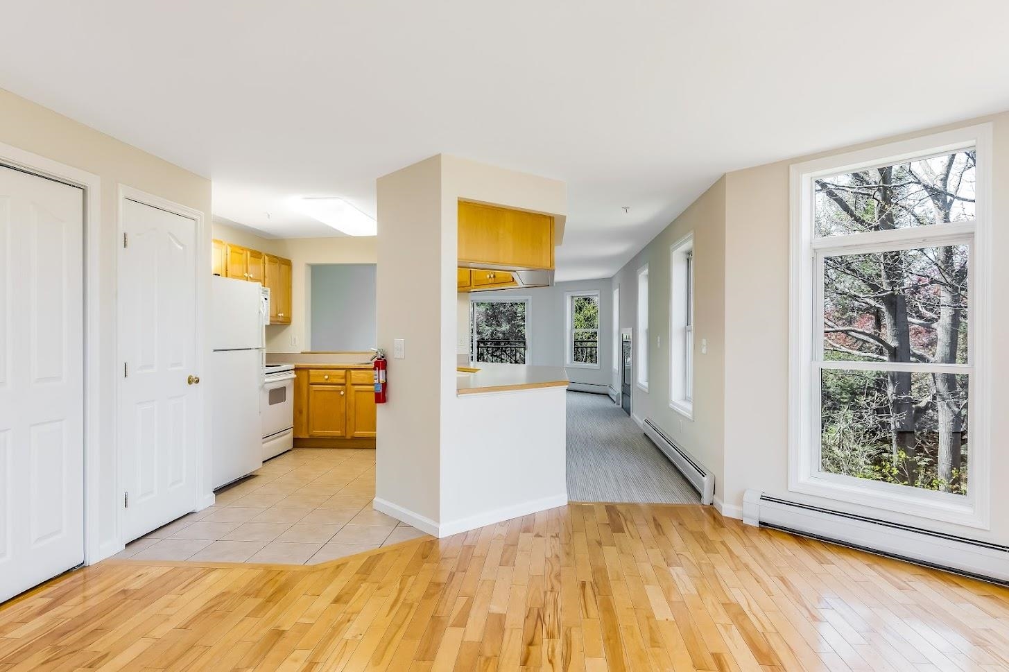77 Claire Point Road, Unit 77 Burlington, VT 05408 - Photo 12 of 29 Gallery Image 12