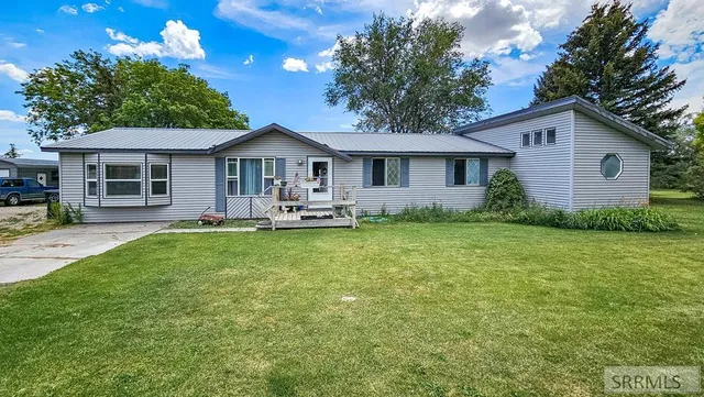 $315,000 | 2977 Interstate Avenue, Arco, ID 83213