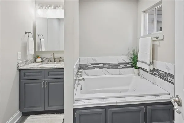 $545,000 | 28555 Persimmon Lane, Abita Springs, LA 70420