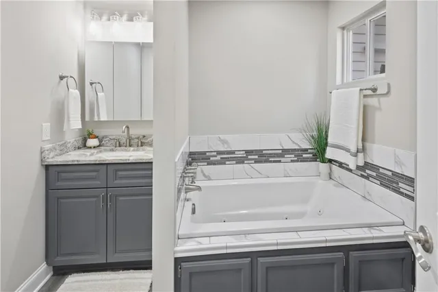 $555,000 | 28555 Persimmon Lane, Abita Springs, LA 70420