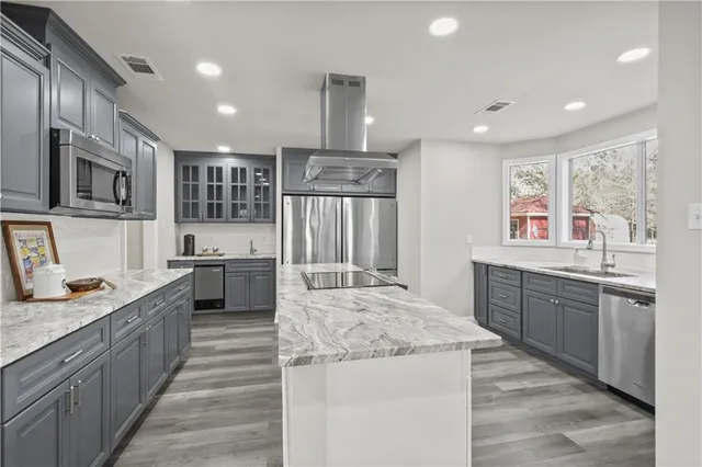 $555,000 | 28555 Persimmon Lane, Abita Springs, LA 70420