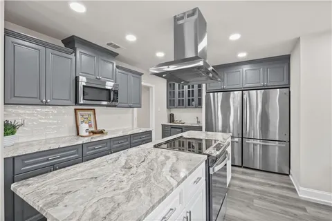 $555,000 | 28555 Persimmon Lane, Abita Springs, LA 70420