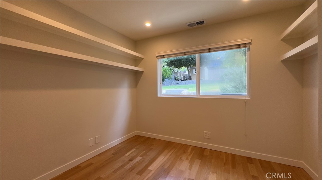 2385 Utley Road La Crescenta, CA 91214 - Photo 16 of 33