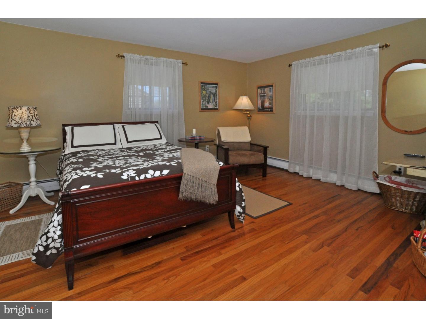 527 Davis Road Cheltenham, PA 19012 - Photo 17 of 25 Bedroom 2