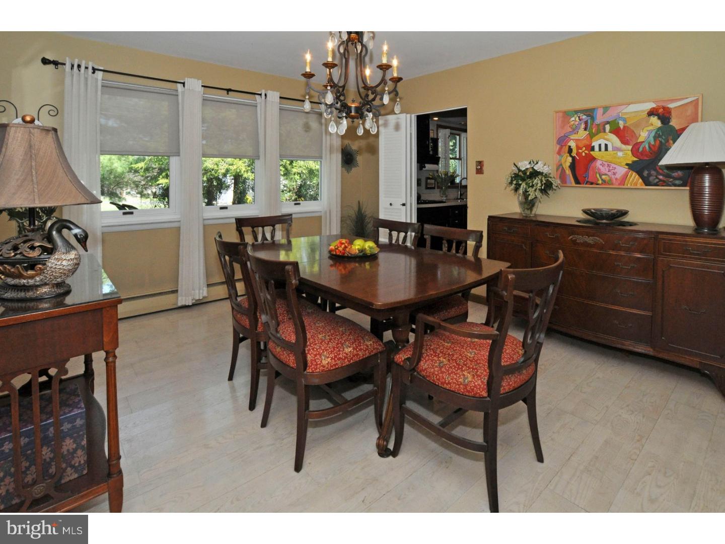 527 Davis Road Cheltenham, PA 19012 - Photo 6 of 25 Dining Room