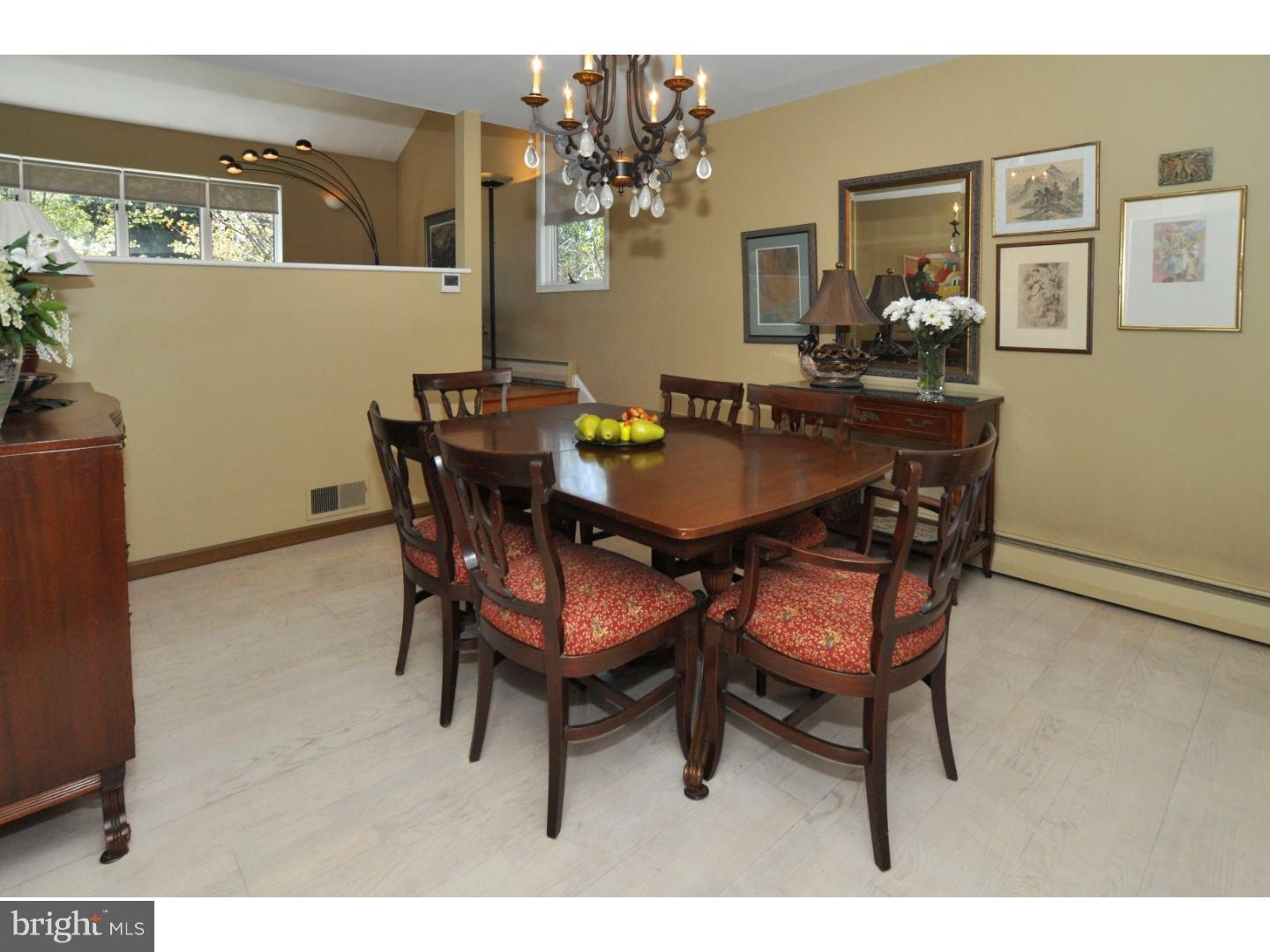 527 Davis Road Cheltenham, PA 19012 - Photo 7 of 25 Dining Room
