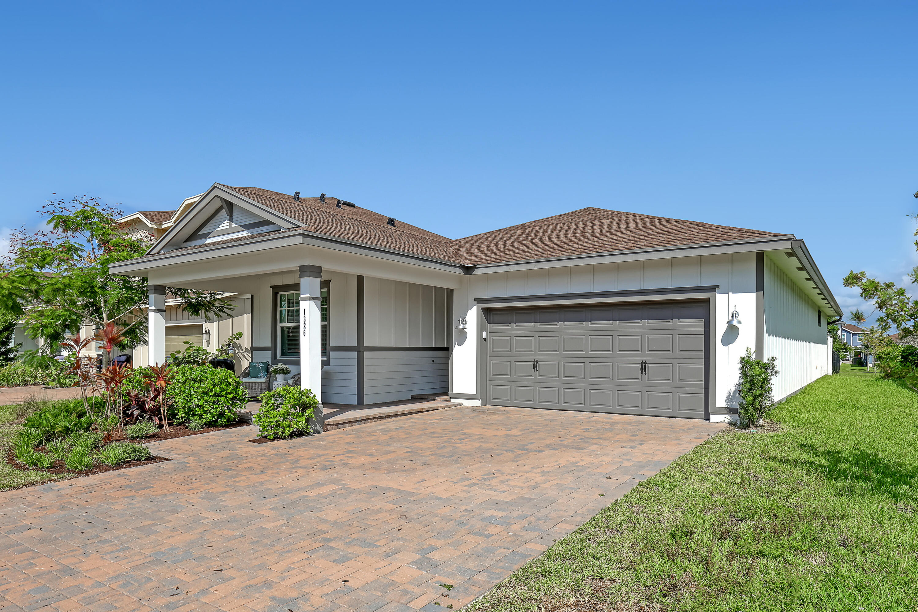 1326 Arrowhead Point Road Loxahatchee, FL 33470 - Photo 3 of 38 1326 Arrowhead (3)e