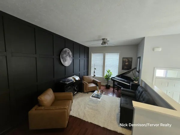 $290,000 | 613 South Grand Avenue, Lansing, MI 48933