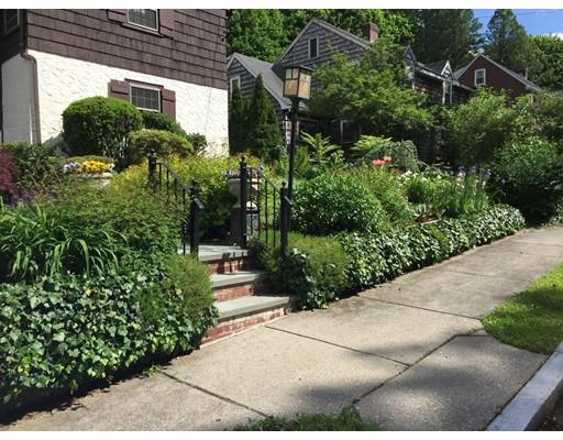 24 Jane Road Newton, MA 02459 - Photo 3 of 29