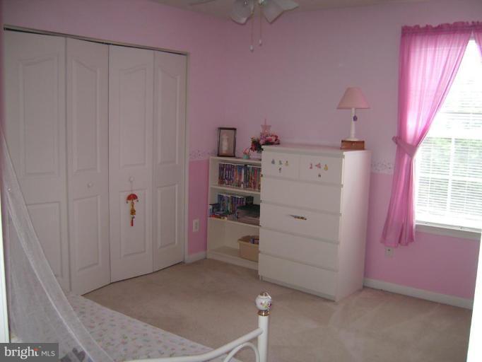 476 Manor Road Aberdeen, MD 21001 - Photo 10 of 13 Bedroom #2