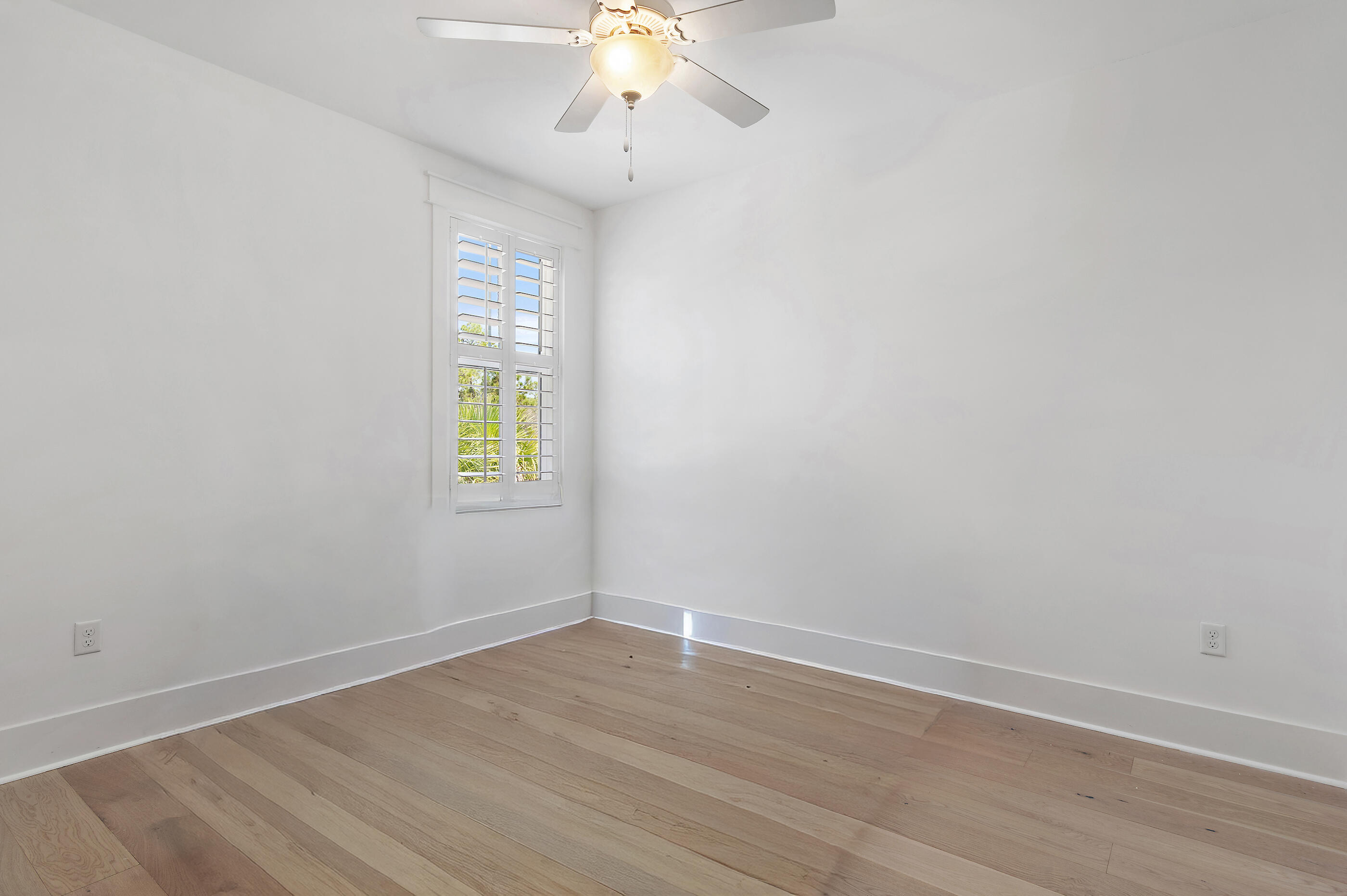 1143 Sandgrass Boulevard Santa Rosa Beach, FL 32459 - Photo 33 of 57 2nd level bedroom 4