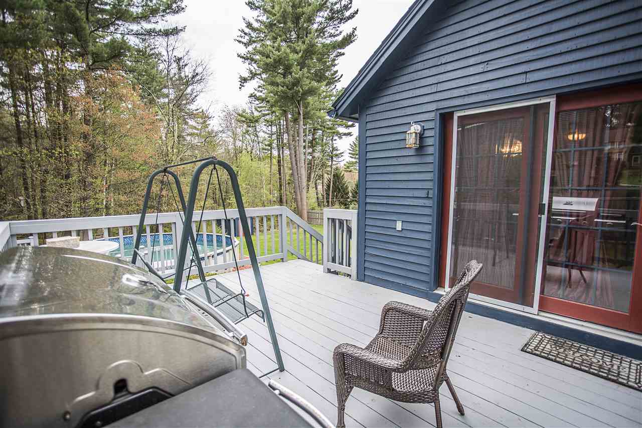 99 Rockingham Road Derry, NH 03038 - Photo 21 of 23