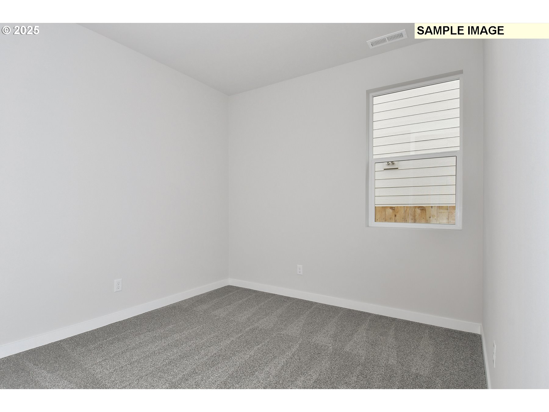 1385 Owl Avenue Woodburn, OR 97071 - Photo 13 of 15