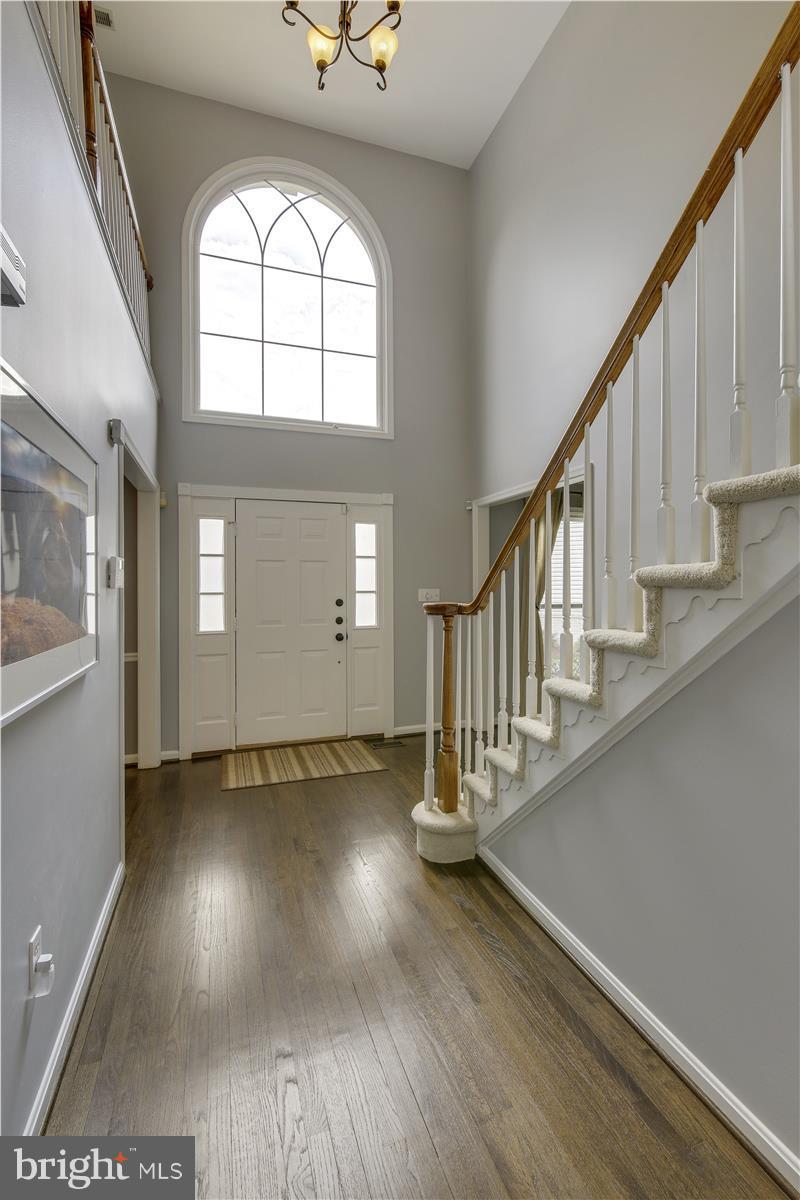 13121 Riviera Terrace Silver Spring, MD 20904 - Photo 2 of 30 Gorgeous Two Story Foyer