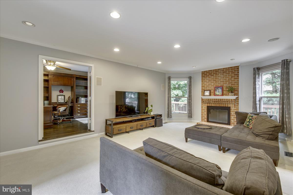 13121 Riviera Terrace Silver Spring, MD 20904 - Photo 11 of 30 Main Level Office/Study/Den off Family Room