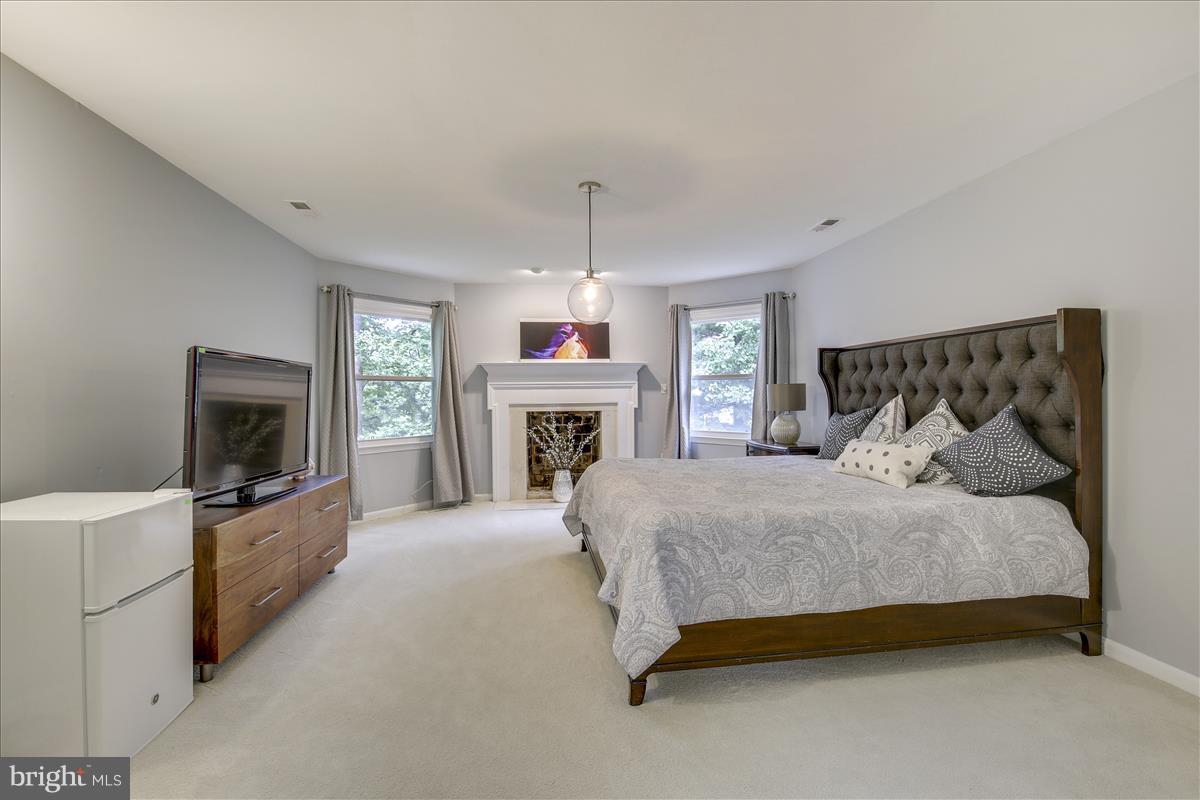 13121 Riviera Terrace Silver Spring, MD 20904 - Photo 14 of 30 What a Suite!