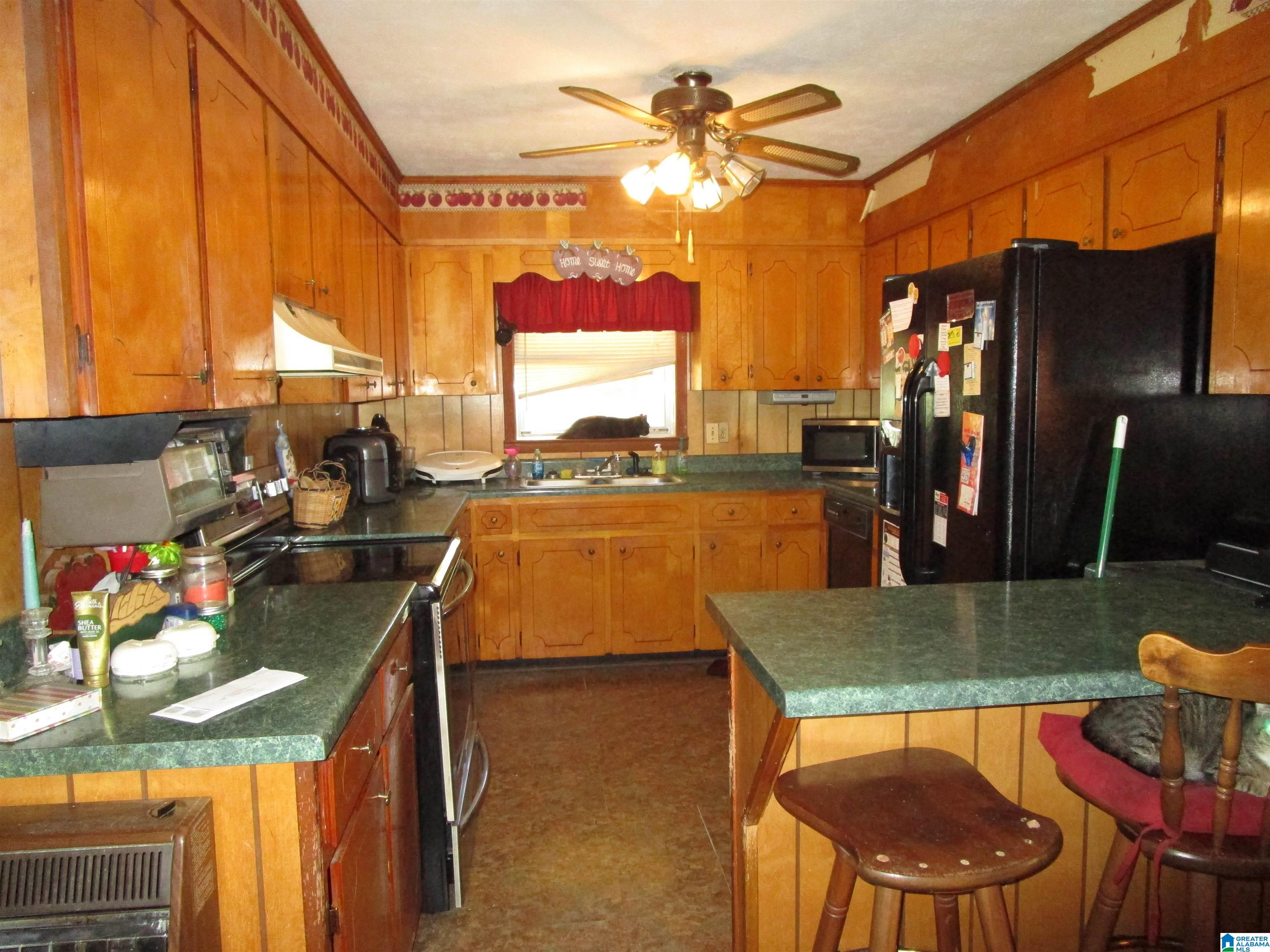 127 Riddle Road Talladega, AL 35160 - Photo 5 of 25