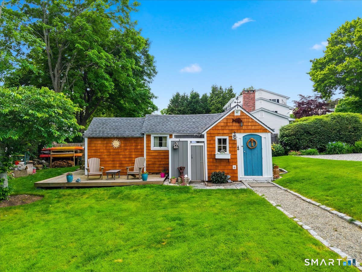 65 Prospect Hill Road Groton, CT 06340 - Photo 5 of 40