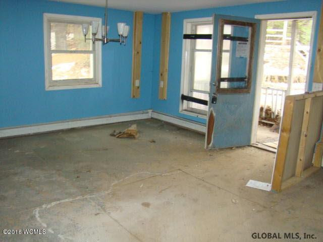 524 Corinth Road Queensbury, NY 12804 - Photo 9 of 19 Photo 9