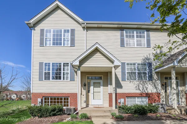 $265,000 | 497 East Willow Street, Elburn, IL 60119