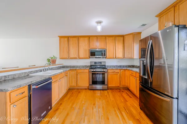 $265,000 | 497 East Willow Street, Elburn, IL 60119