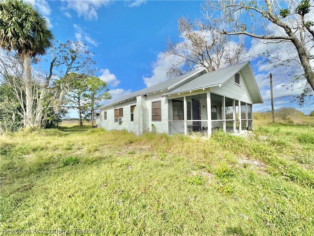 2002 Dansby Road Wauchula, FL 33873 - Photo 2 of 5 Gallery Image 2