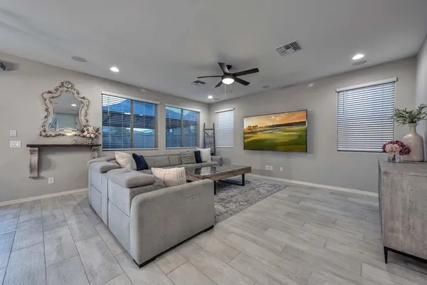 $4,000 | 25756 North 140th Lane, Surprise, AZ 85387