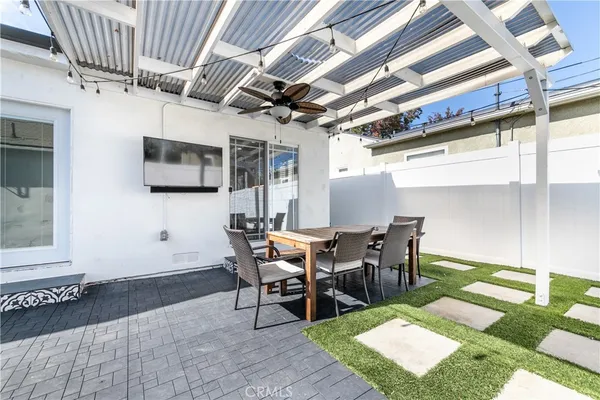 $5,750 | 5400 Columbus Avenue, Sherman Oaks, CA 91411
