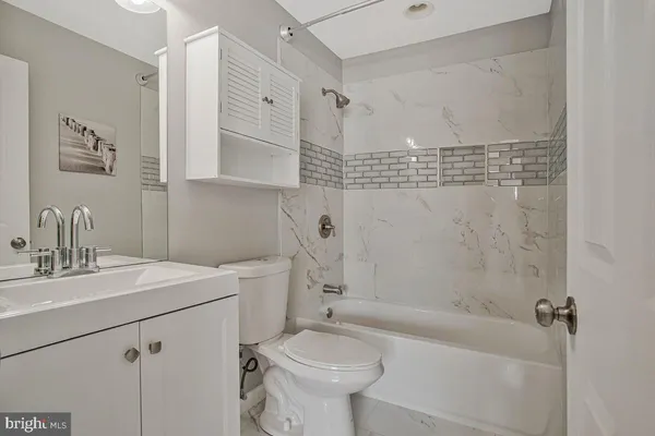 $945,000 | 12902 Crickmore Trace, Bowie, MD 20720