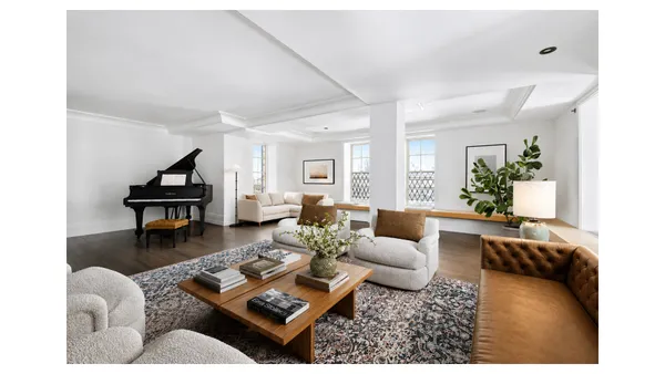 $35,000 | 140 East 63rd Street, Unit 14B | Lenox Hill