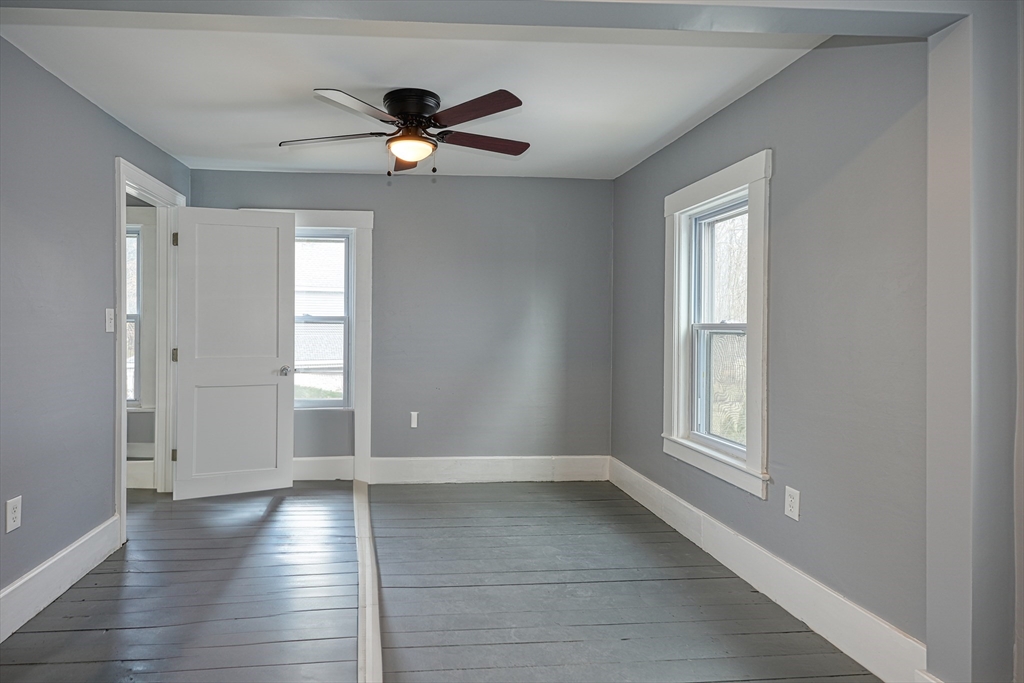 52 Concord Road Billerica, MA 01821 - Photo 27 of 40